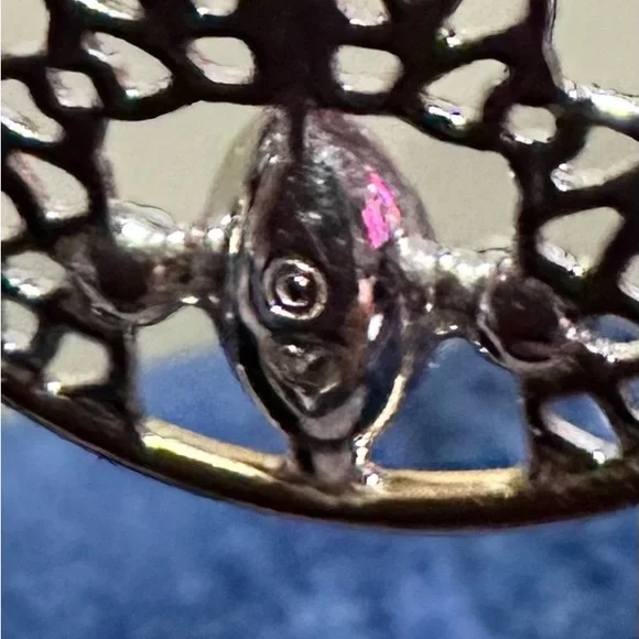 SWAROVSKI LACEWORK DANGLES - Picture 3 of 6